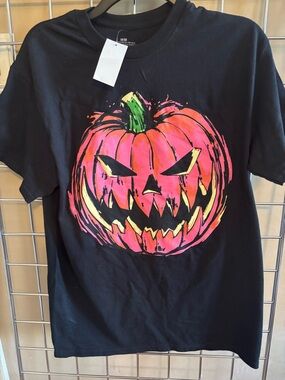 NWT Scary Pumpkin Jack o Lantern Graphic T-Shirt Adult Medium 100% Cotton